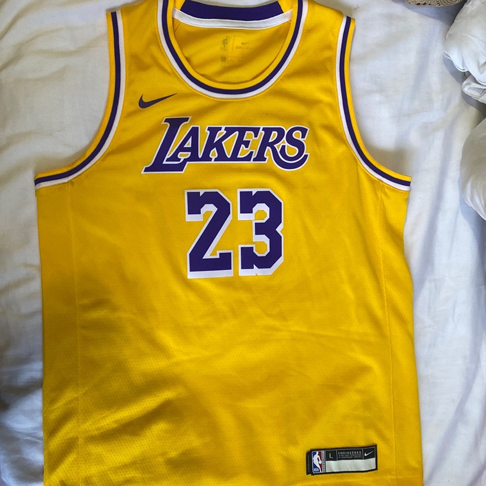 Lebron James Lakers Jersey✨